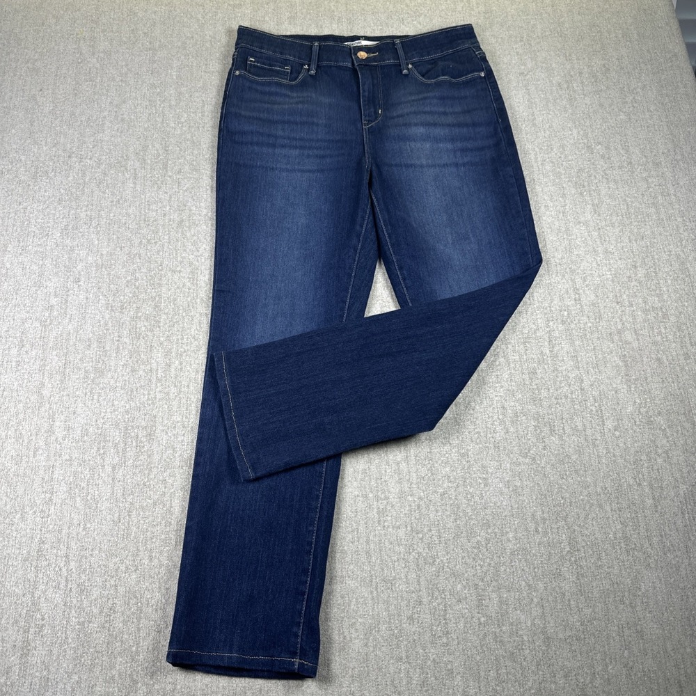 Levi's Straight Jeans Women Size 8 Blue Mid-Rise Hemmed Stretch Denim